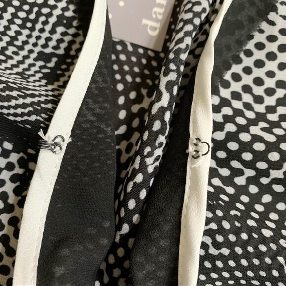 Stitch Fix Daniel Rainn Keisha Cross Front Top XS - Picture 7 of 8